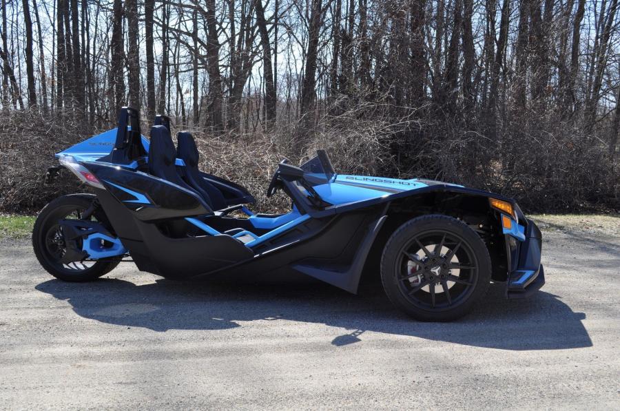  Polaris Slingshot R 2020 года  (фото 2 из 18)